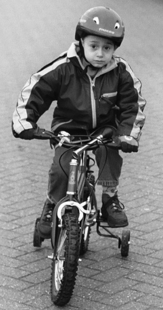 kids wearing helmets